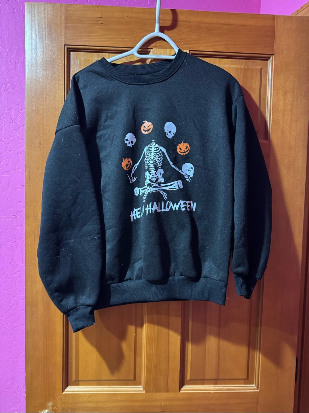 SHEIN Black Crewneck Halloween Skeleton Graphic Sweatshirt